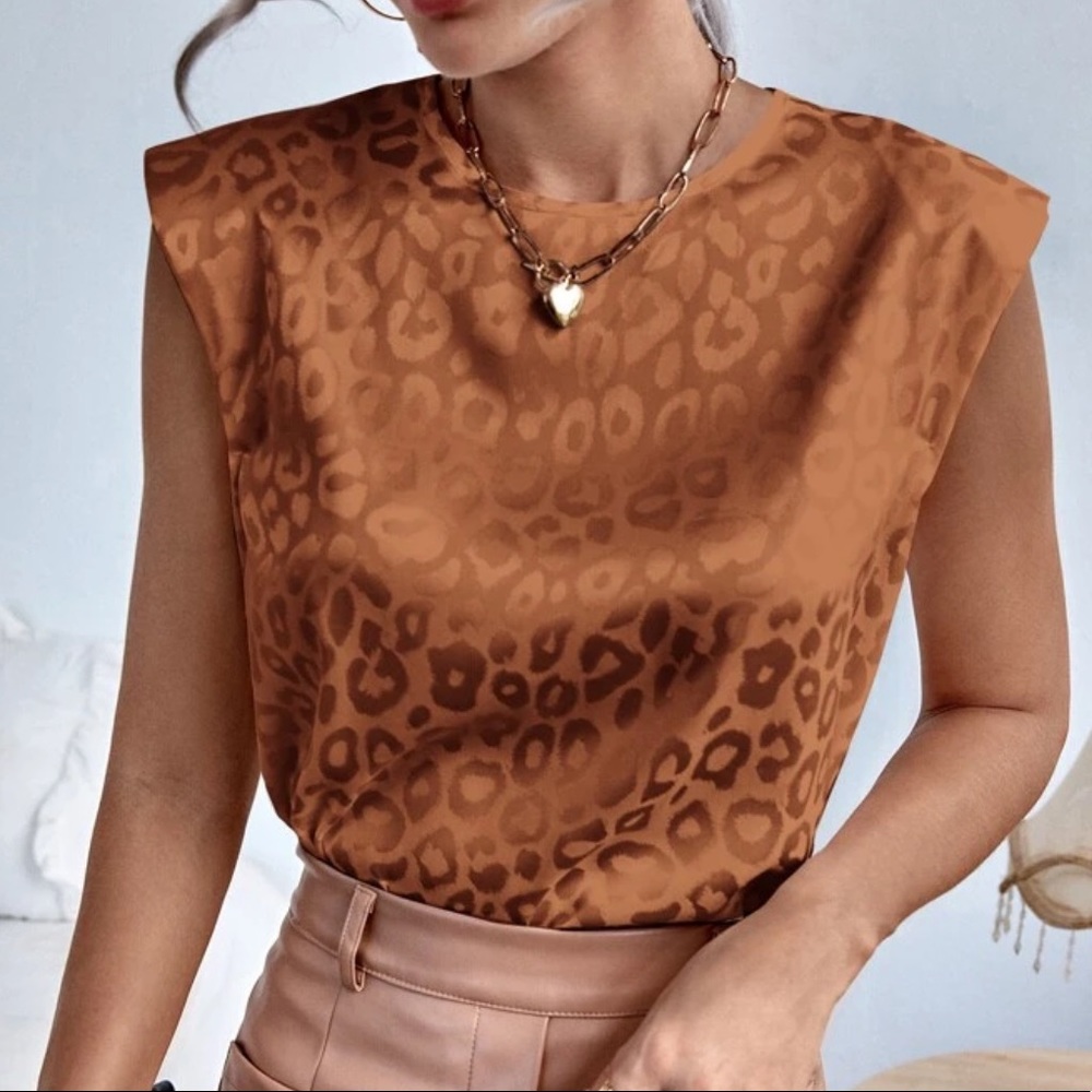 Satin brown leopard print sleeveless blouse - Picture 1 of 15